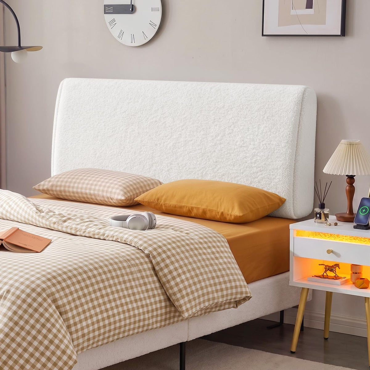 4.7" Upholstered Queen Size Headboard Teddy Velvet Beige D50596
